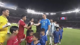 Download lagu NASIONAL ANTHEM TIMNAS GARUDA INDONESIA🇮🇩VS🇦🇷ARGENTINA mp3