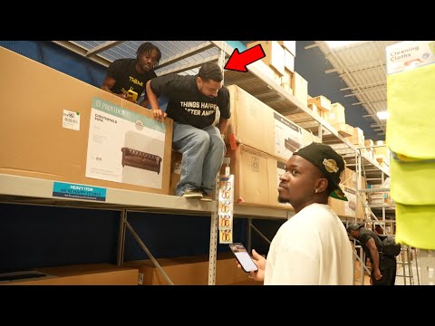 Playing Hide & Seek In Public!