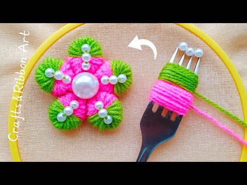 It's so Beautiful 💖🌟 Superb Woolen Flower Making Trick with Fork - DIY Amazing Woolen Flower Design