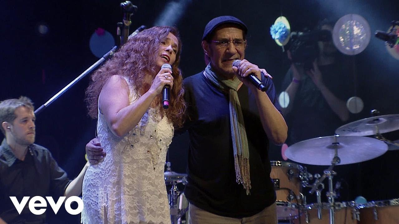 Me Contaron Que Bajo el Asfalto ft. Horacio Fontova