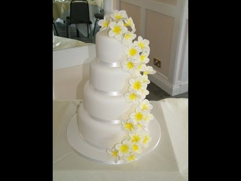 white and yellow theem cake