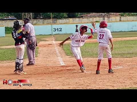 Ángel C. Jugador de la EBM Red Sox. Estadio Heres de Ciudad Bolívar.