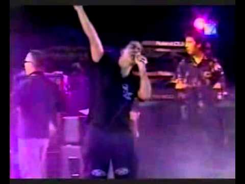 Los de Abajo   El emigrado live en el cervantino 2001