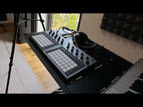 Minimal live jam with Novation Circuit Tracks and Circuit Rhythm