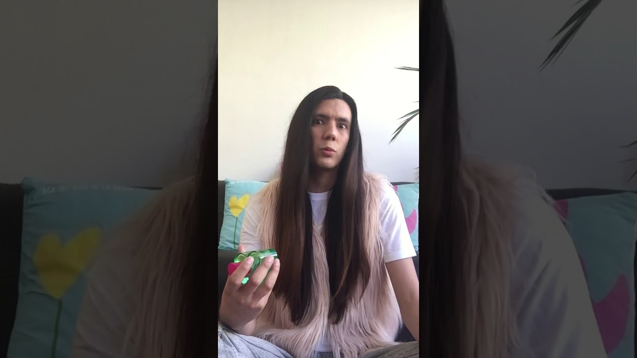 Watch Reseña del perfume Flor de fantasía by Agatha Ruiz de la Prada Now Reseña del perfume Flor de fantasía by Agatha Ruiz de la Prada