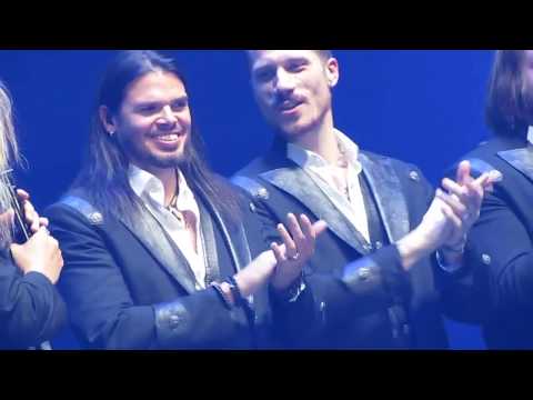 Trans-Siberian Orchestra Singers Intro Green Bay, WI 11-14-'18