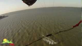 preview picture of video 'Kitesurfing in Romania, at Mihailesti'