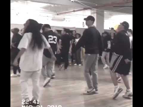 Ysabelle caps yess bish