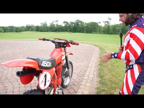 HONDA'S FIRST 2 STROKE BIG BORE 1981CR450R MI T SURVIVOR