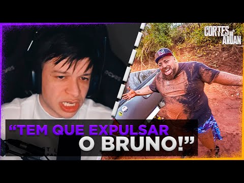 ARUAN REAGE A FOMOS NA LENDA DA ESTRADA AMALDIÇOADA NA TEMPESTADE (CAÇADORES DE LENDAS ELITE)