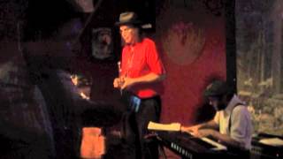 C Davis&#39;s New Orleans Quartet Plays Shake That Thing