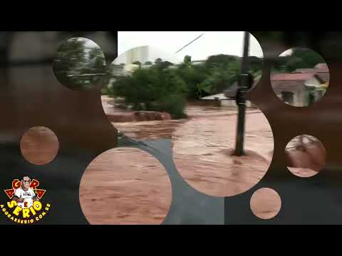 Forte Chuva alaga ruas e Praças em Botucatu