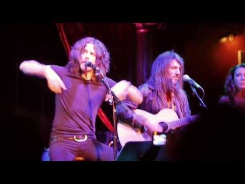 Tony Harnell & The Wildflowers with Bumblefoot - classic rock medley, live in NY 2013