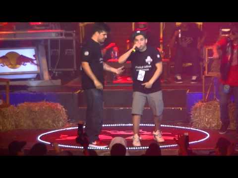Red Bull Batalla de los Gallos Argentina 2012 4Cuartos ( Danyelus Vs Papo  ) Radio doble H H