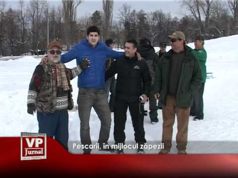 Pescarii, în mijlocul zăpezii