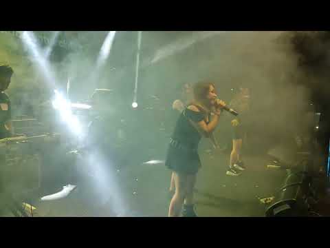 3G angels mengguncang Tabanan di acara konser amal alunan nada untuk cinta.