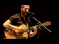 Jon Gomm plays Gloria 