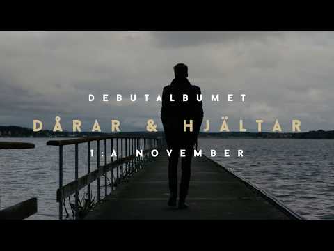 Dårar & Hjältar - Ute 1 november