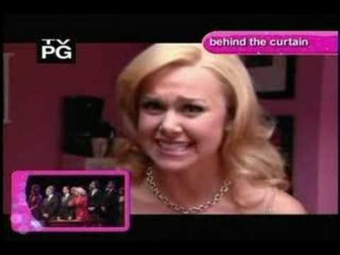 Laura Bell Bundy's Celine Dion Impression