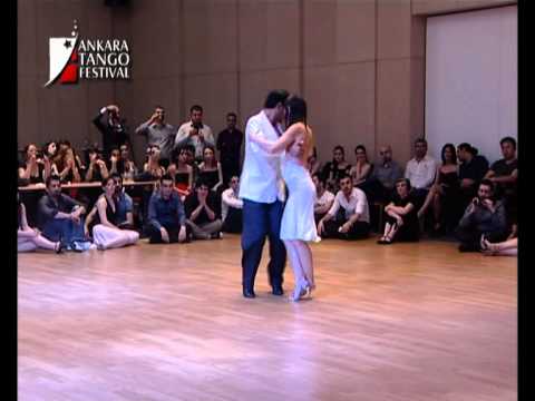 Fabian Peralta y Lorena Ermocida-Pavadita-Orchestra Sexteto Cristal