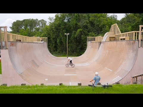 download lagu mp3 mp4 Best Skateparks In The Us, download lagu Best Skateparks In The Us gratis, unduh video klip Best Skateparks In The Us