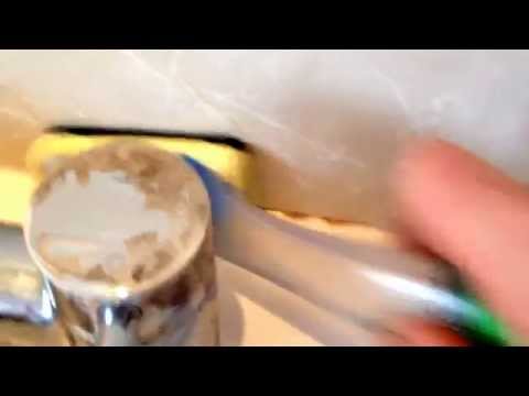 Cillit BANG VS DETOL  MILDEW CLEANERS