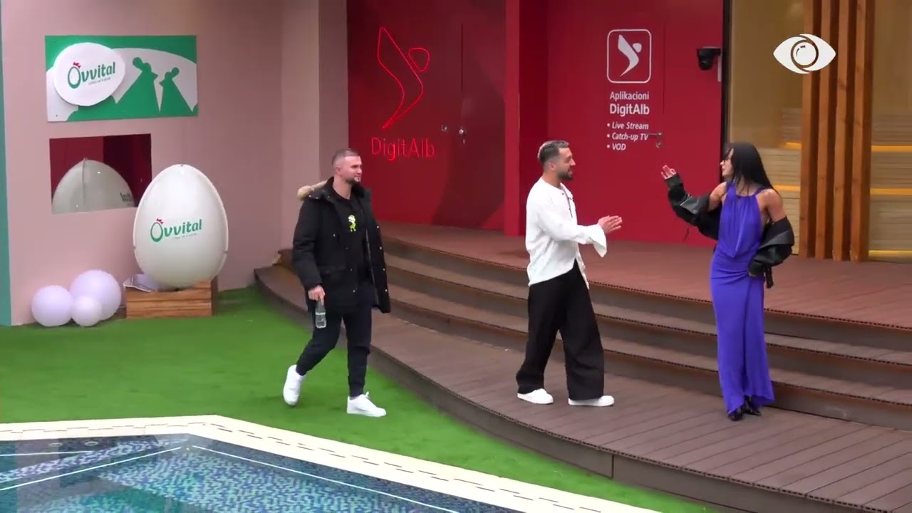 Duke përqafuar Rizartën, Gjesti ndjek nga pas Eglin