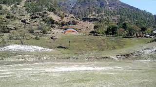 preview picture of video 'Basic paragliding course bageshwar Uttarakhand'