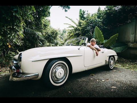 Bohan Phoenix - "PRODUCT 一模一样" [Official Music Video]