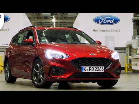 Ford Focus - The Best Safest Hatchback !!