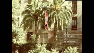 La iaia - Sota l'arbre