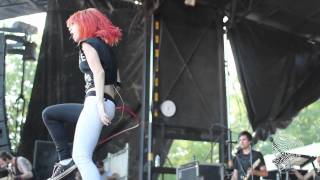 &quot;For A Pessimist, I&#39;m Pretty Optimistic (Live)&quot; // Paramore