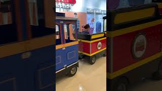 Download lagu Naik Kereta Api Tut Tut Tut #odongodong #keretaapi #keretaapiindonesia mp3