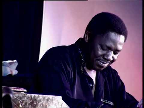 Soul Brothers - Xolisa Umoya (Live)