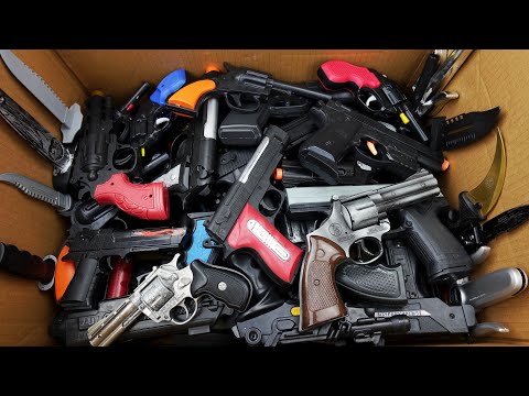 A Huge Box Toy Guns and Six-shooter Weapons - Toy Gun Toys !!!