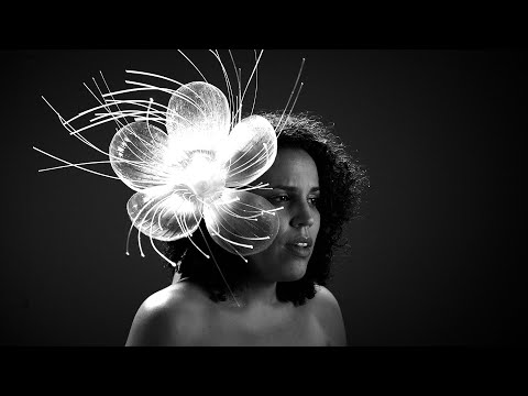 Xenia Rubinos - "Don't Put Me In Red"