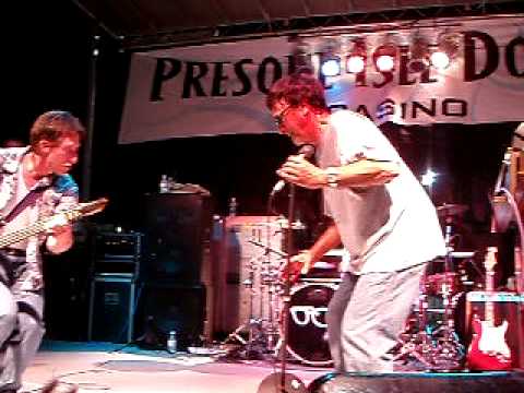 ROCQUE FANTASTIQUE  Donnie Iris and The Cruisers  LIVE and RAW