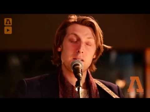 Tell The World Ukulele - Eric Hutchinson
