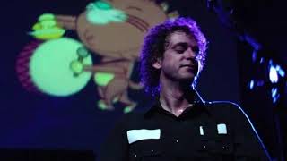Gustavo Cerati - Especie (En Vivo) (Plaza de Toros Calafia 2003)
