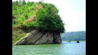 preview picture of video 'Kaptai Lake। Beauty of Kaptai Lake। কাপ্তাই লেক। Funny video। Top 10 Sae-beach। journey by Boat'