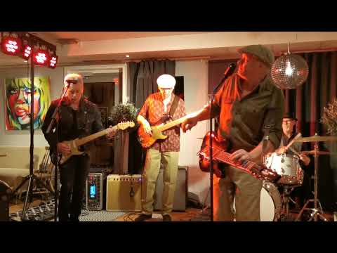 The Fortunate Few - I’m Moving On