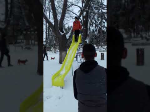 Apa paie și bătaie 😂😂😂