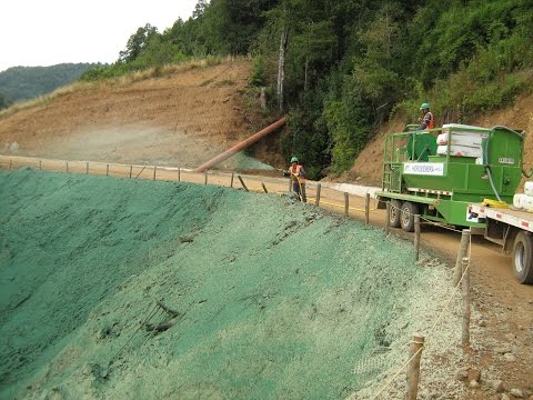 EMIN SG - Sistema Hidrosiembra Parque Metropolitano Sacyr La Piramide