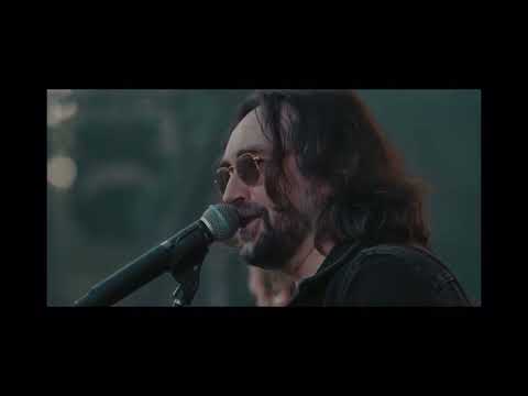 Matmatah & Kevrenn Alre - Les demoiselles de Loctudy. Les Vieilles Charrues 2022