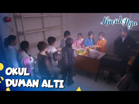 Mehmet Can Okulda Köfte Ekmek Satmaya Başladı - Küçük Ağa Özel Klip