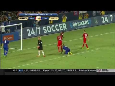 Jonathan Ikoné but face à Leicester (4-0) PSG