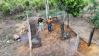 CONSTRUIMOS UMA HORTA DO ZERO! Fizemos um canteiro enorme