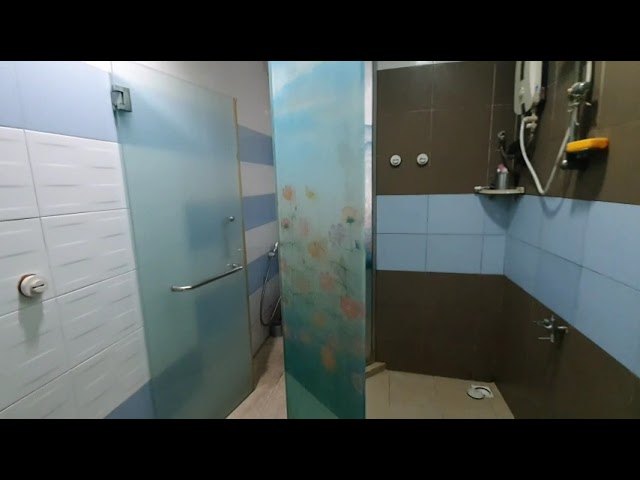 3+1 Bed Condo for Sale in  Lakepoint Condominium - Image 23