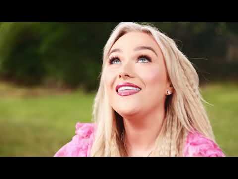 Claudia Buckley - Meet In The Middle (Official Video)