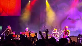 Supergrass - Sitting Up Straight (live Birmingham 2025)